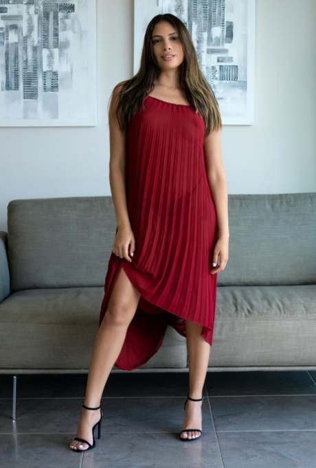 Ahmet Yesevi VIP Escort Daria